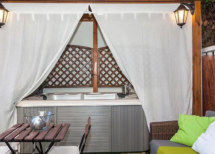 Ai 2 Papi Bed & Breakfast 2*